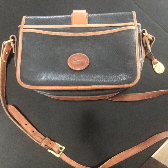 dooney and bourke black leather crossbody